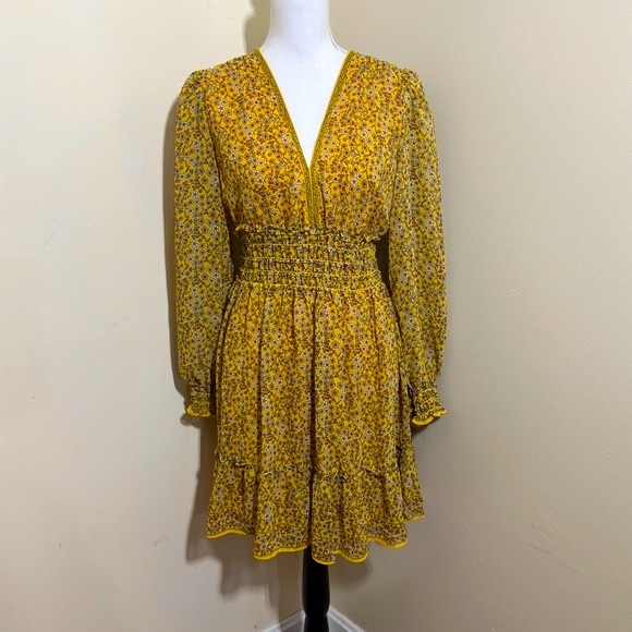 Nwt Max Studio || Woman’s Georgette Smocked Mini Dress size:Small - Picture 2 of 8